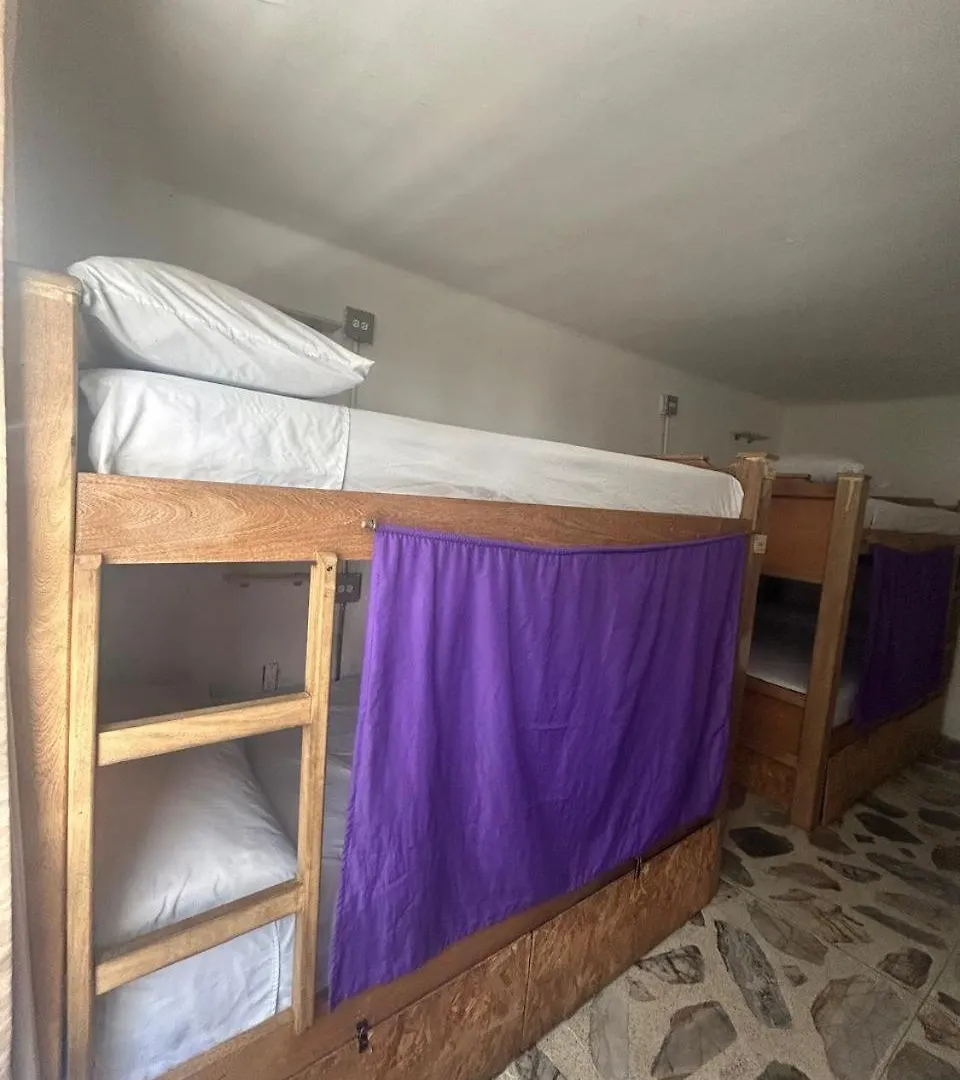 Guest house Almanik Viajero Hostel Medellin