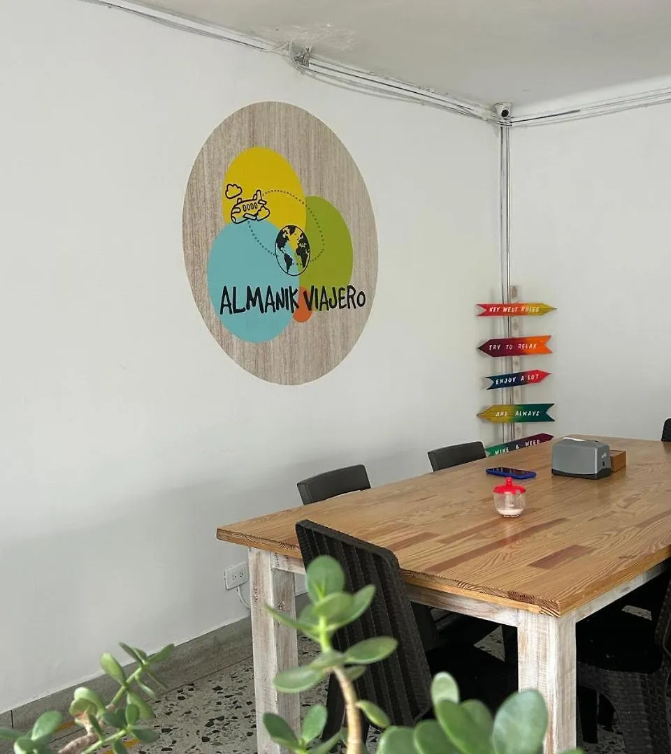 Guest house Almanik Viajero Hostel Medellin