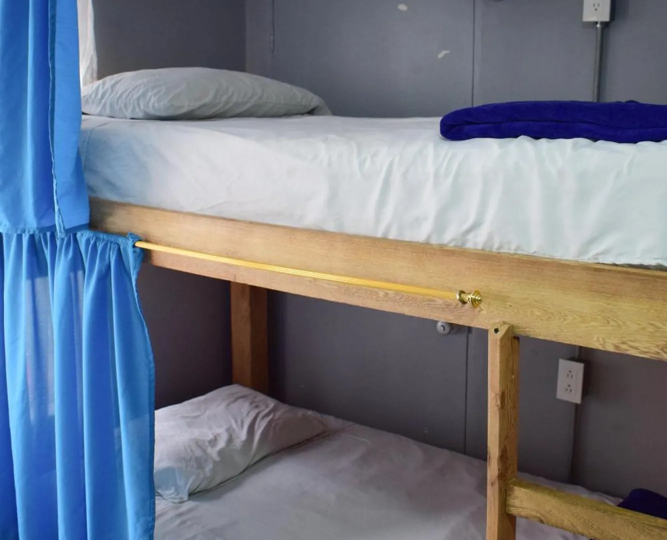 Almanik Viajero Hostel Medellin