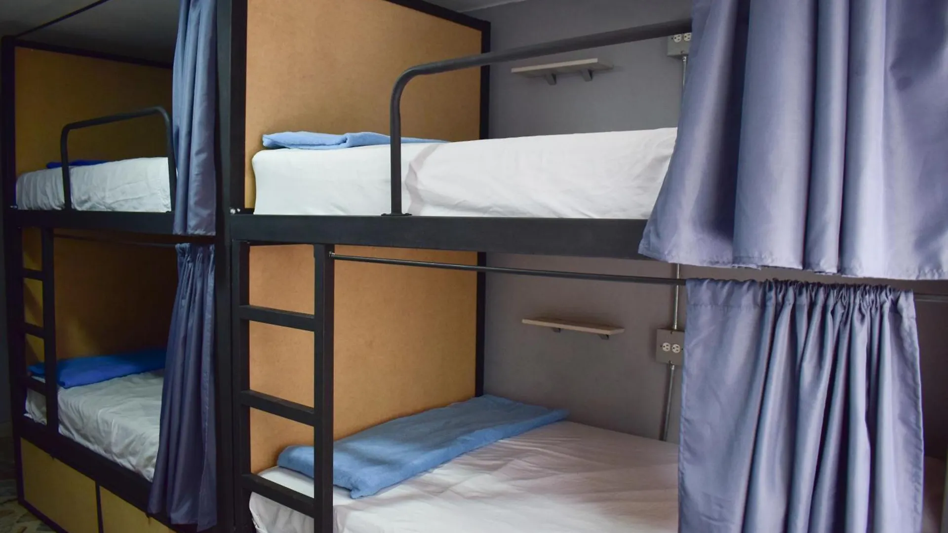 Guest house Almanik Viajero Hostel Medellin