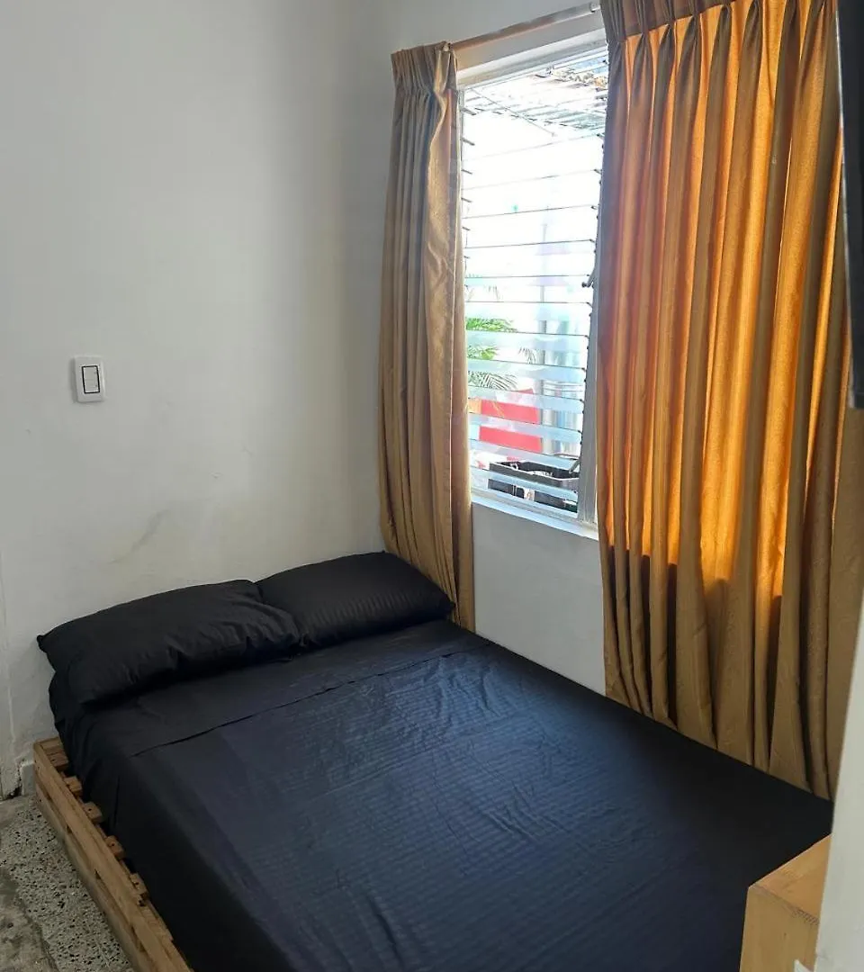 Almanik Viajero Hostel Medellin